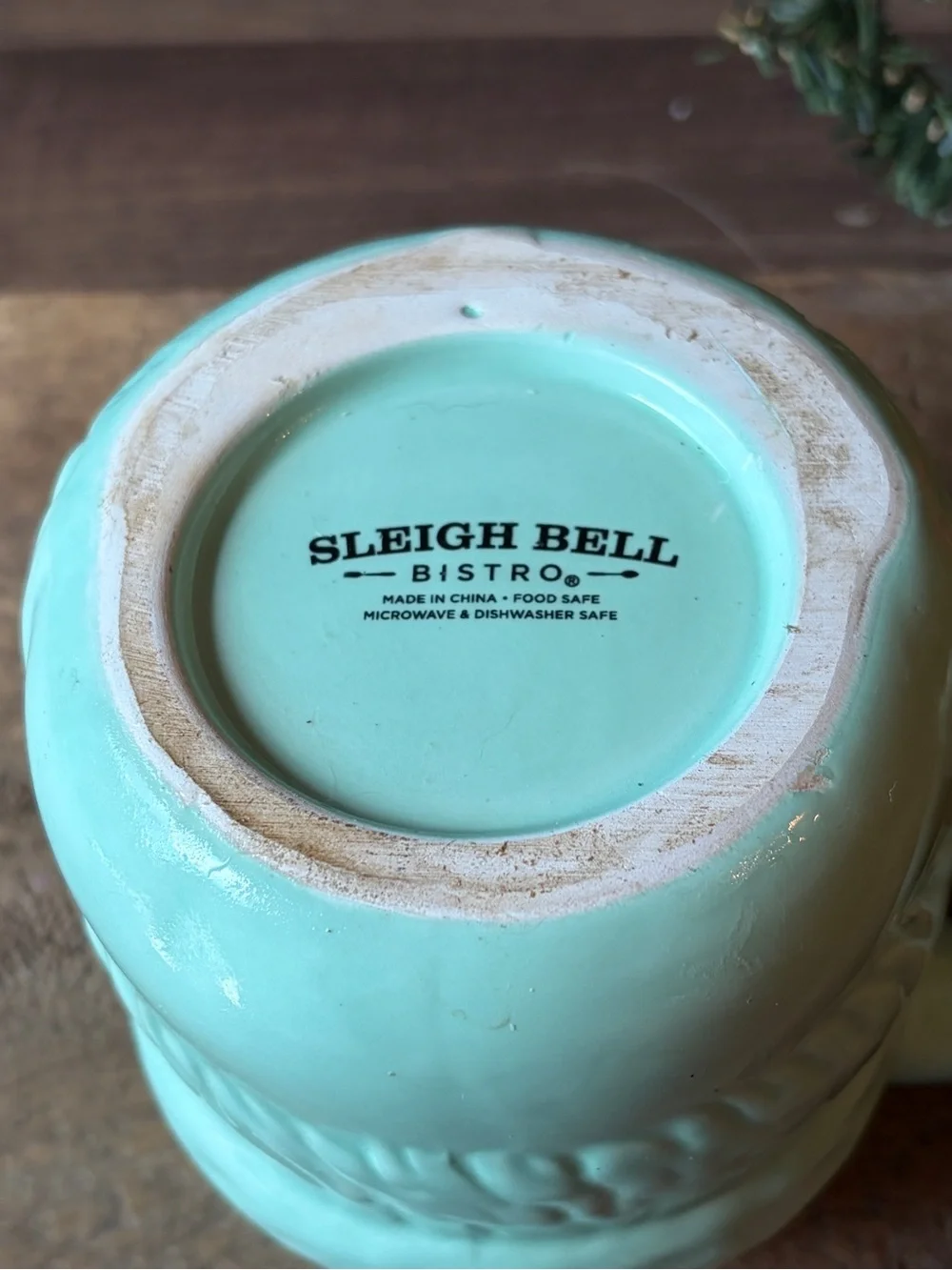 Sleigh Bell Bistro Mint Green Santa Face Ceramic Christmas Coffee Mug 20 oz EUC